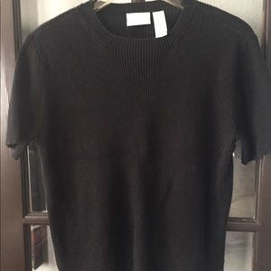 Black Short Sleeve Sweater